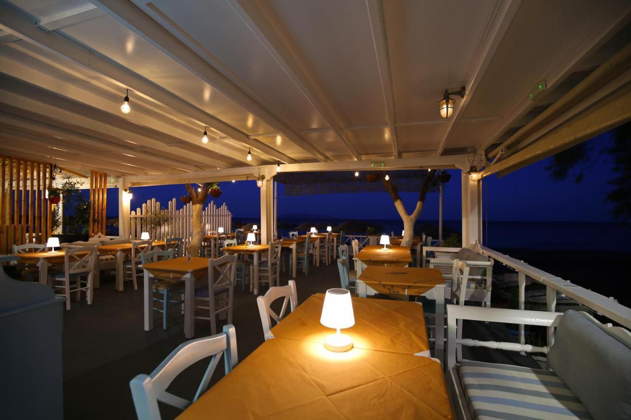 Seaside Breeze Hotel Kamari  Exterior photo